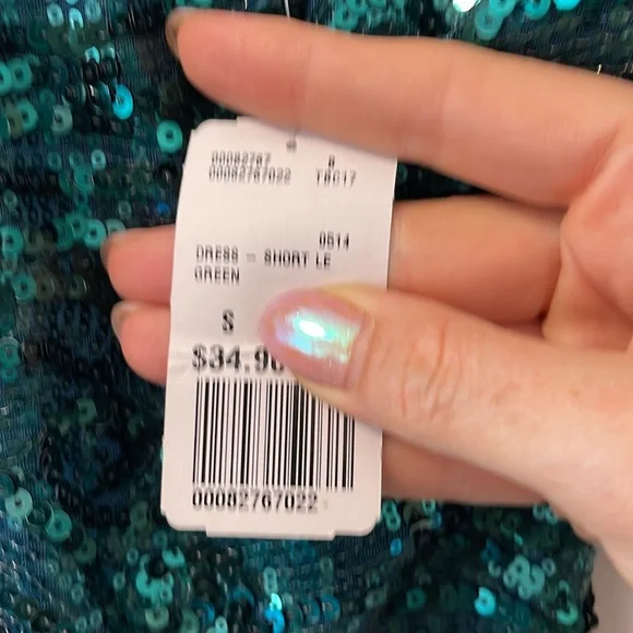 Forever 21 green sequins dress NWT small - Picture 3 of 5